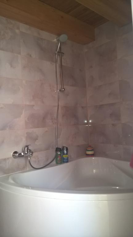 Pongrácz Apartman Zirc Esterno foto
