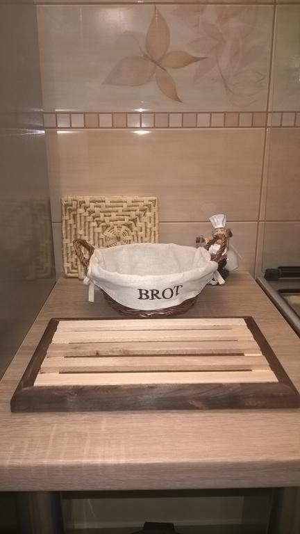 Pongrácz Apartman Zirc Esterno foto