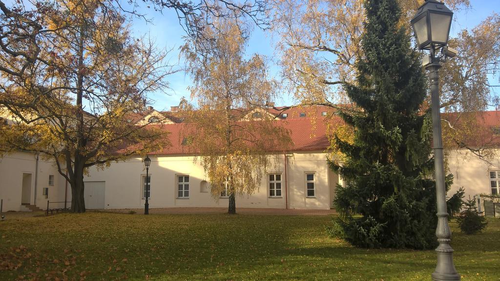 Pongrácz Apartman Zirc Esterno foto