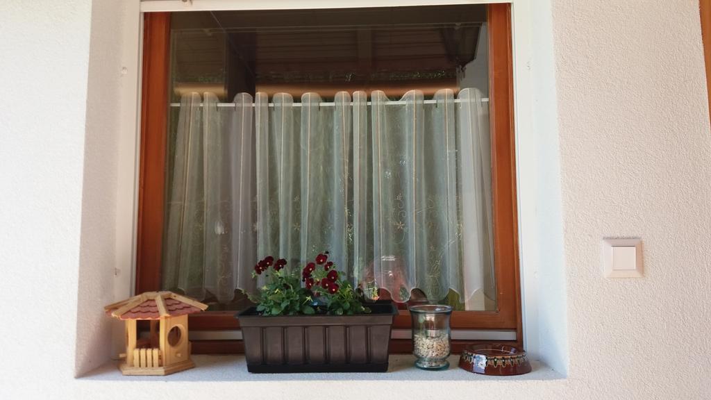 Pongrácz Apartman Zirc Esterno foto