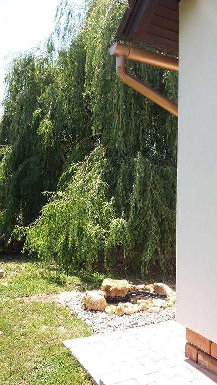 Pongrácz Apartman Zirc Esterno foto